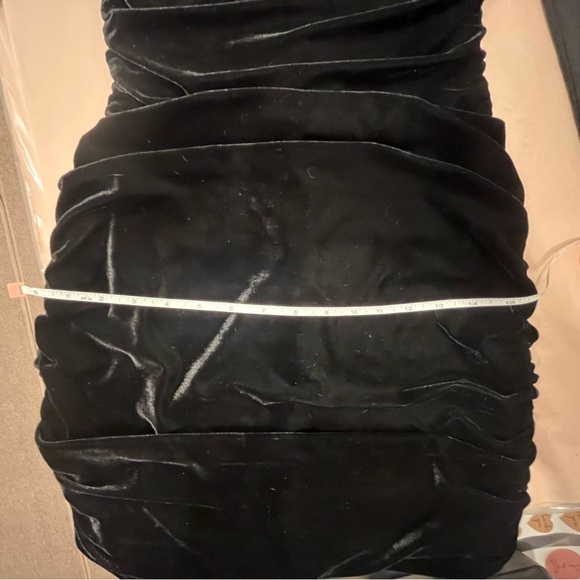 Majorelle - Julia Mini Dress - Black Velvet - Off-the-Shoulder Sheer Sleeves - M - Picture 14 of 16